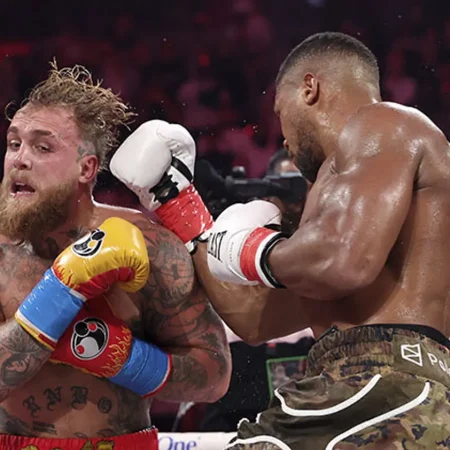 YouTube переміг ринг: Джейк Пол багатший за трьох українських чемпіонів світу